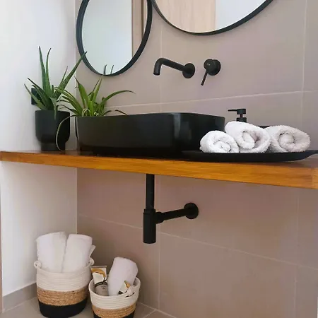 Nisaki & Lejlighedshotel